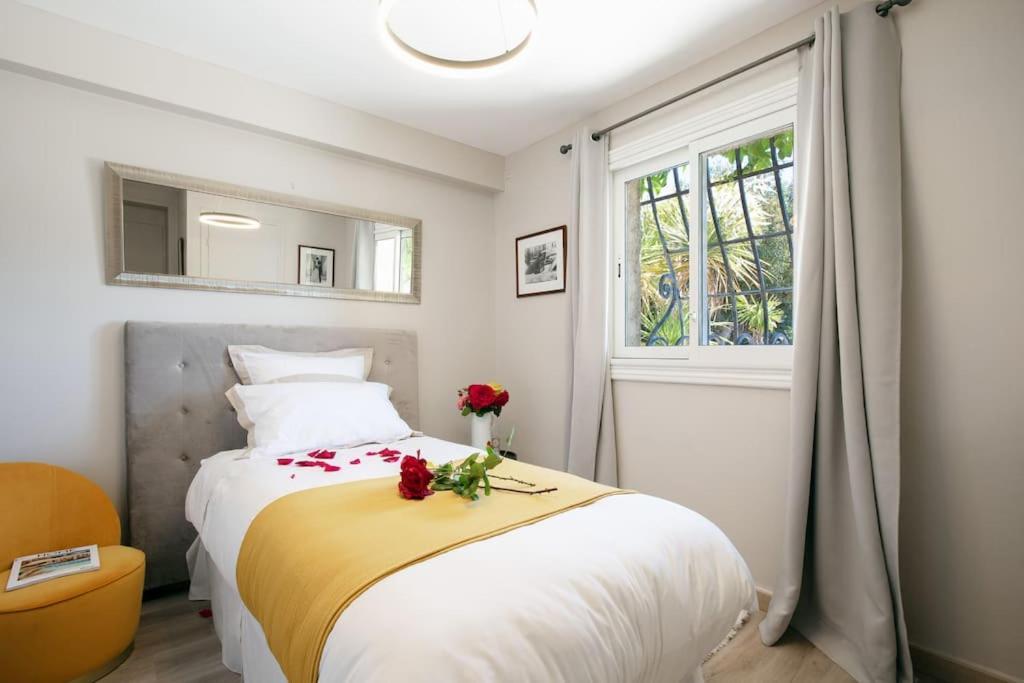 Le Castel Rose Super Cannes, Face Aux Iles De Lerins Vallauris Εξωτερικό φωτογραφία