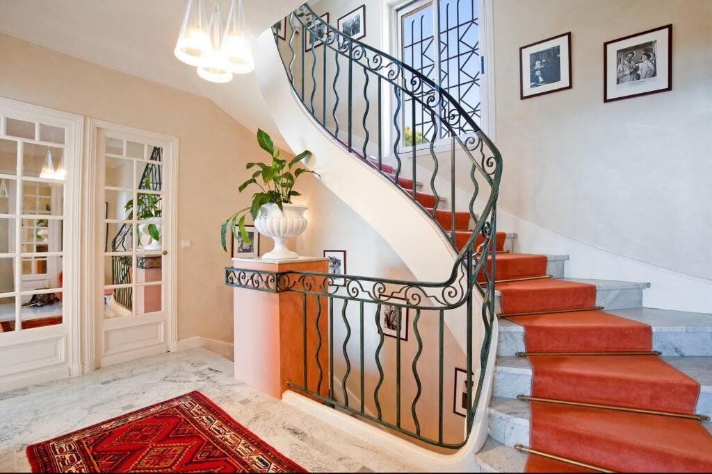 Le Castel Rose Super Cannes, Face Aux Iles De Lerins Vallauris Εξωτερικό φωτογραφία