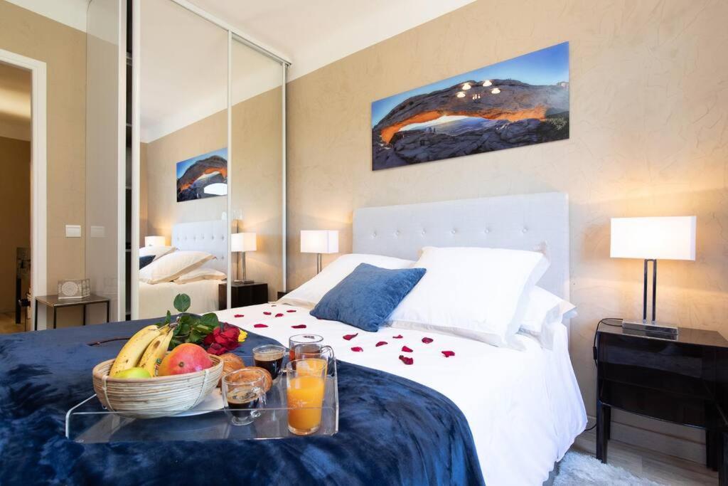 Le Castel Rose Super Cannes, Face Aux Iles De Lerins Vallauris Εξωτερικό φωτογραφία